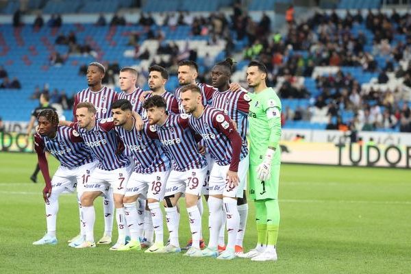 Trabzonspor molalarda güldü! Başakşehir’i 1-0 mağlup etti