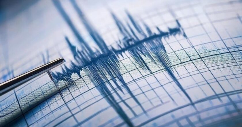Kosta di Antalya’dan büyüklükte 3,8 deprem