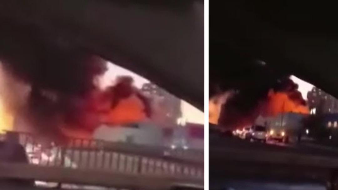 Ardiyeciler Endüstriyel Sitesinde Daşakşaşehir'de Ateş Ateşi 2 Depo