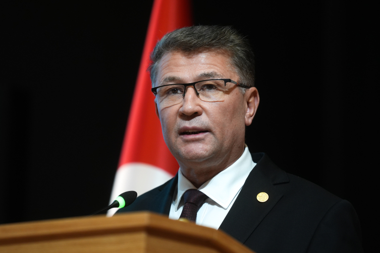 "Dil, akılda, Türk dünya edebiyatının ödülleri" Tören yapıldı