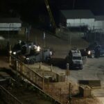 Katil İsrail askerleri El Halil Belediye Başkanı da dahil çok sayıda Filistinliyi gözaltına aldı